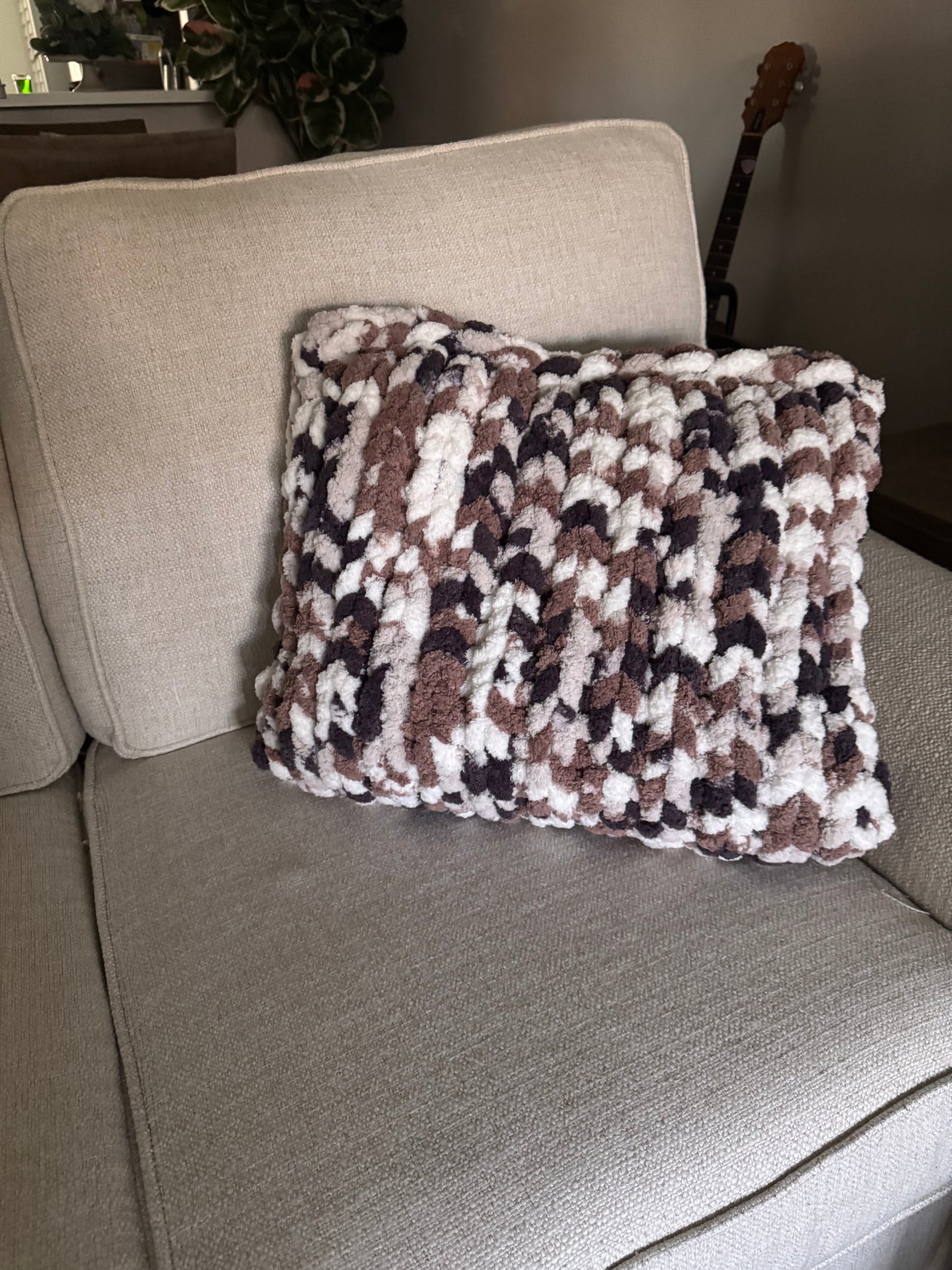 20x20 Chunky Knit Square Pillow, hand knit chunky pillow, colorful pillow, couch decor, bed decor
