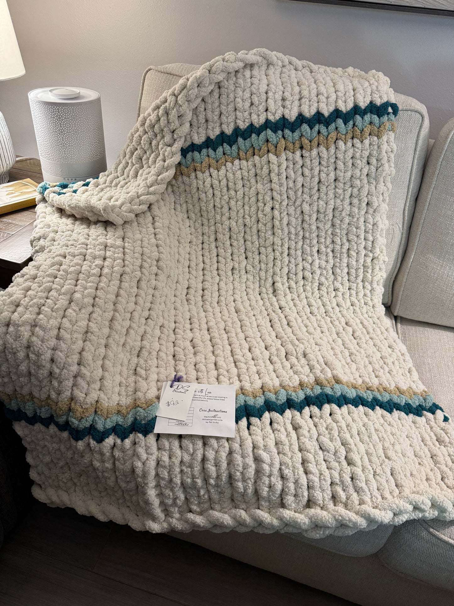 Ivory and Blue Chunky Knit Blanket, Handmade Chenille Throw, Soft & Cozy Blanket, Warm Blanket, Fluffy Blanket
