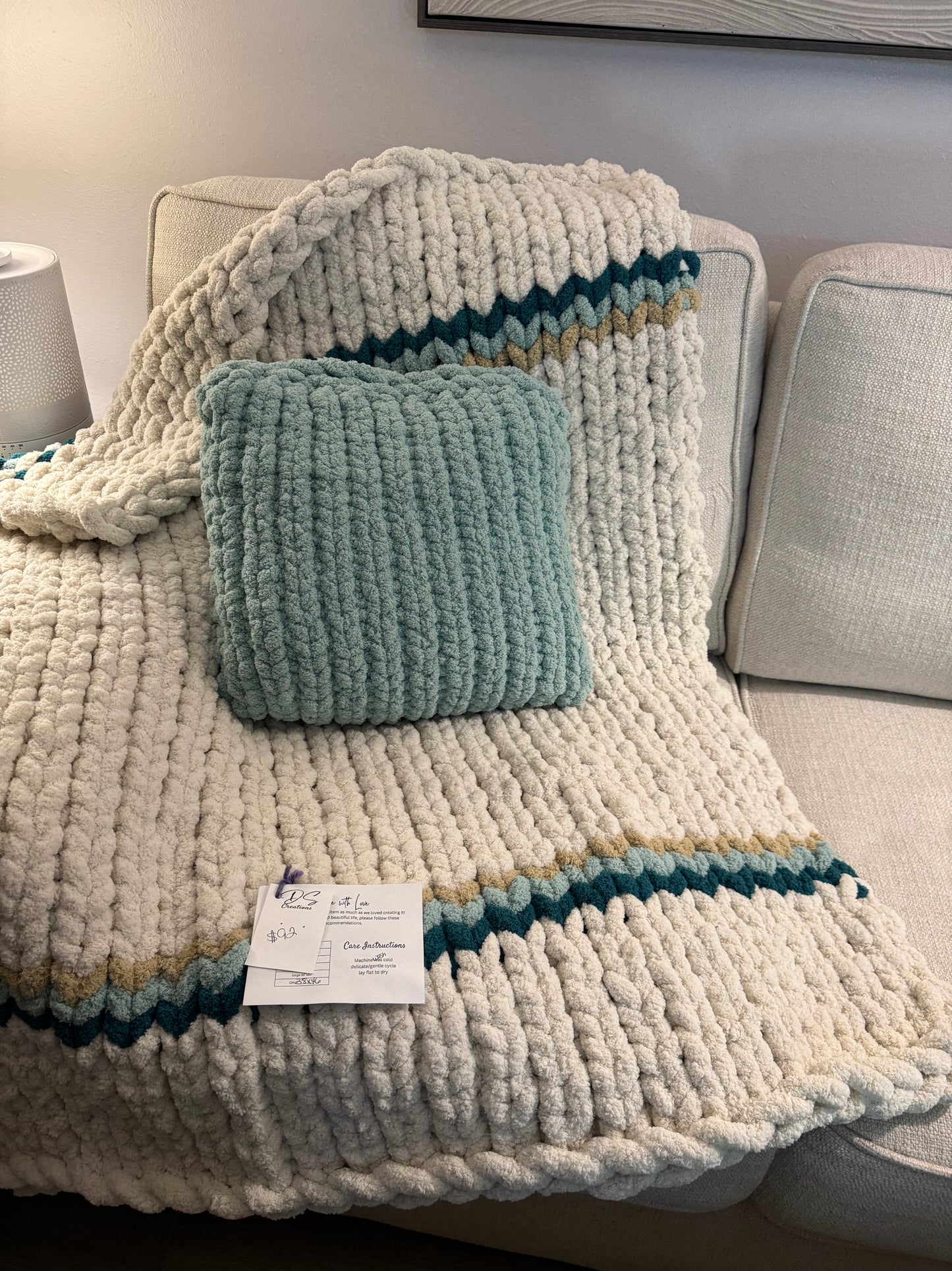 Ivory and Blue Chunky Knit Blanket, Handmade Chenille Throw, Soft & Cozy Blanket, Warm Blanket, Fluffy Blanket