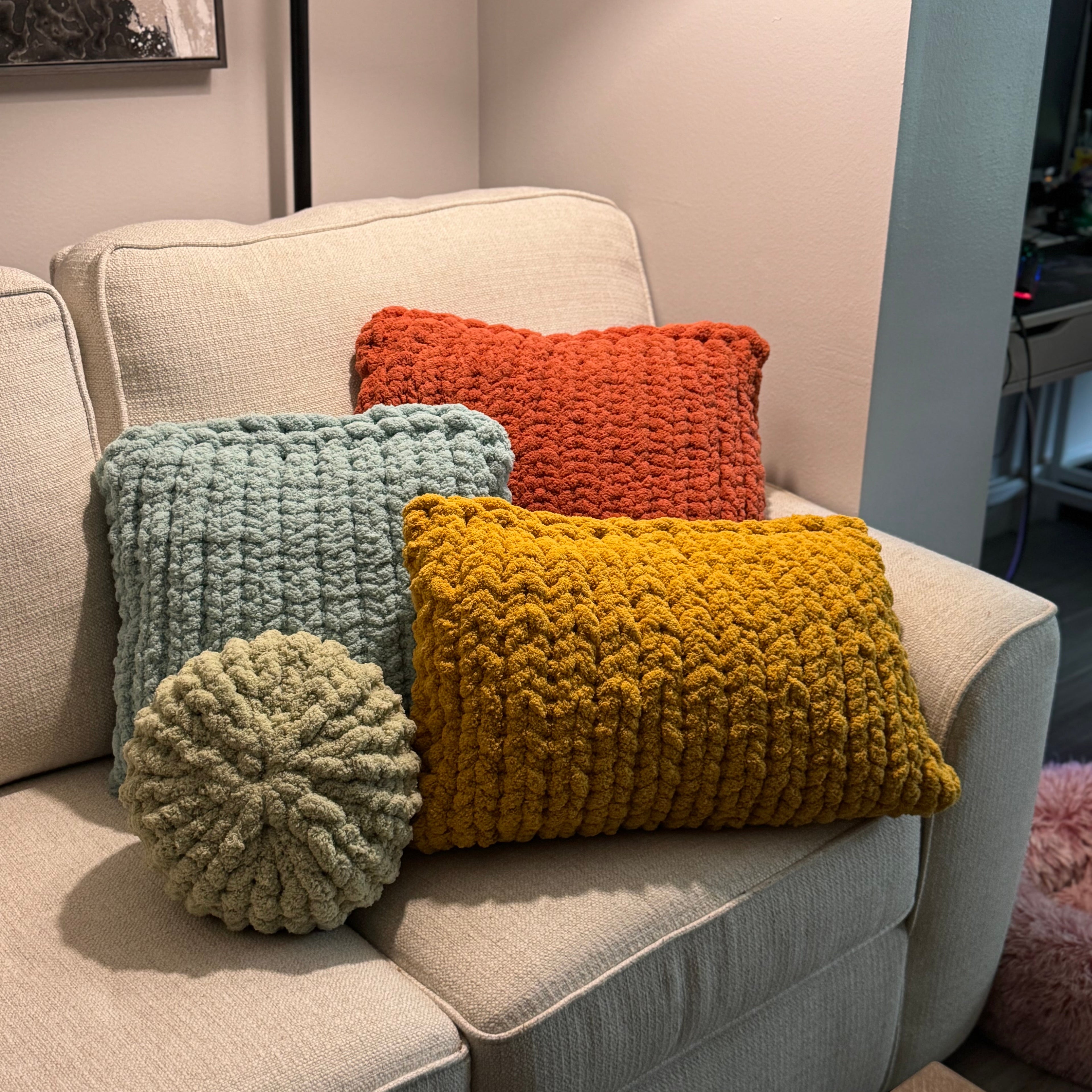 Home Accents(Pillows)